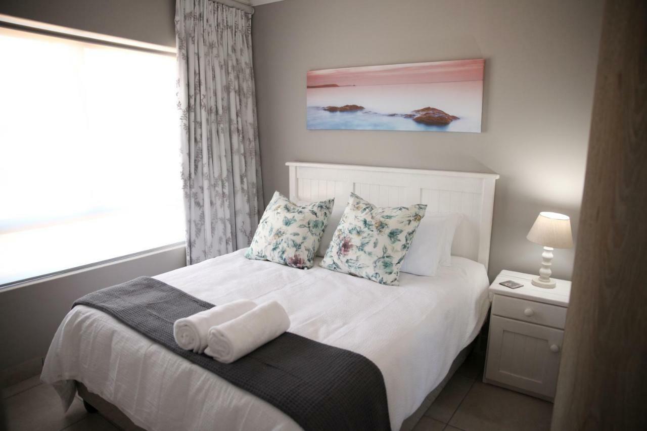 Mari-Amor Self-Catering Apartments Mossel Bay Exterior photo